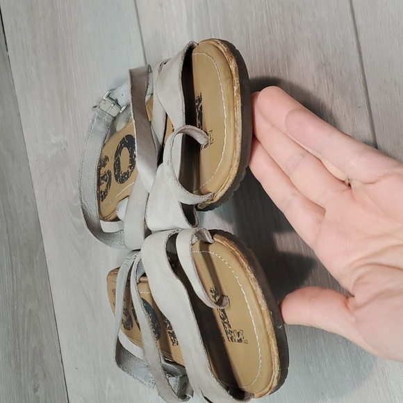 Sorel Women Comfort Loop Toe Ella Criss Cross in dove Sandals Flats shoes 10 - Picture 6 of 15